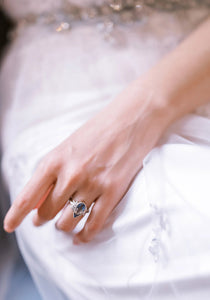 Robin Sapphire Ring