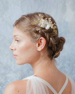 Sweet Flower Bouquet Comb Accessory